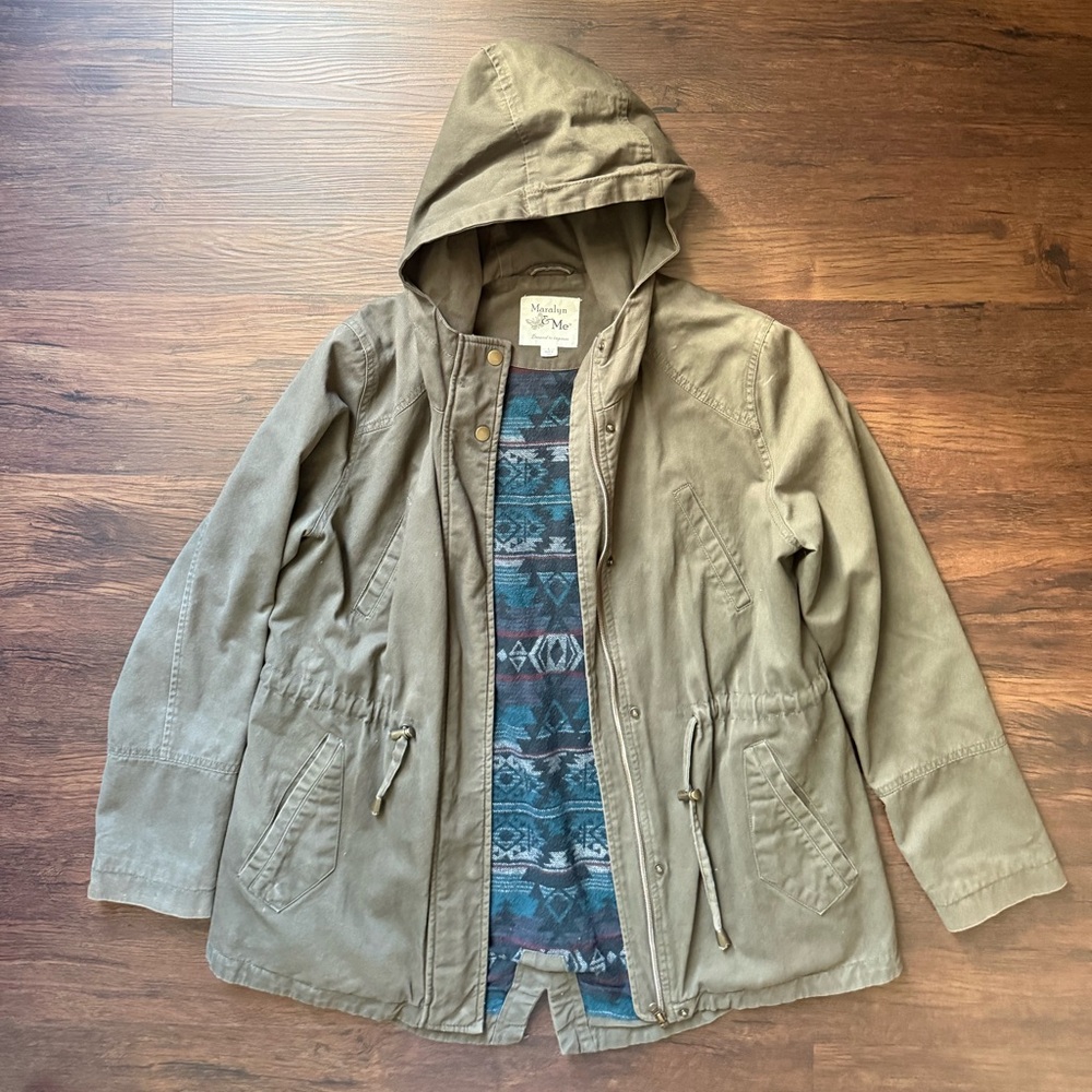 Marilyn & Me Olive Green Utility Jacket Aztec‎ Print Lining Size Large